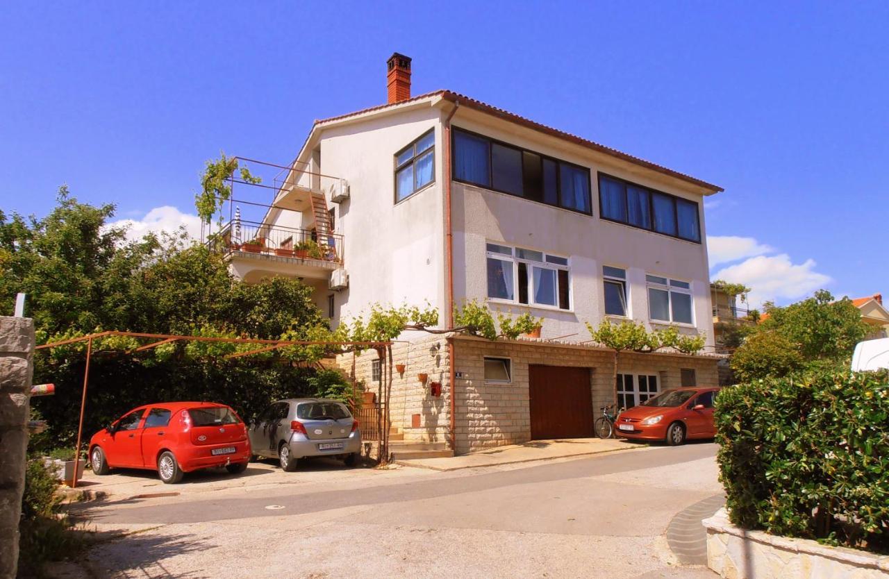 Apartments Bozica كرك المظهر الخارجي الصورة
