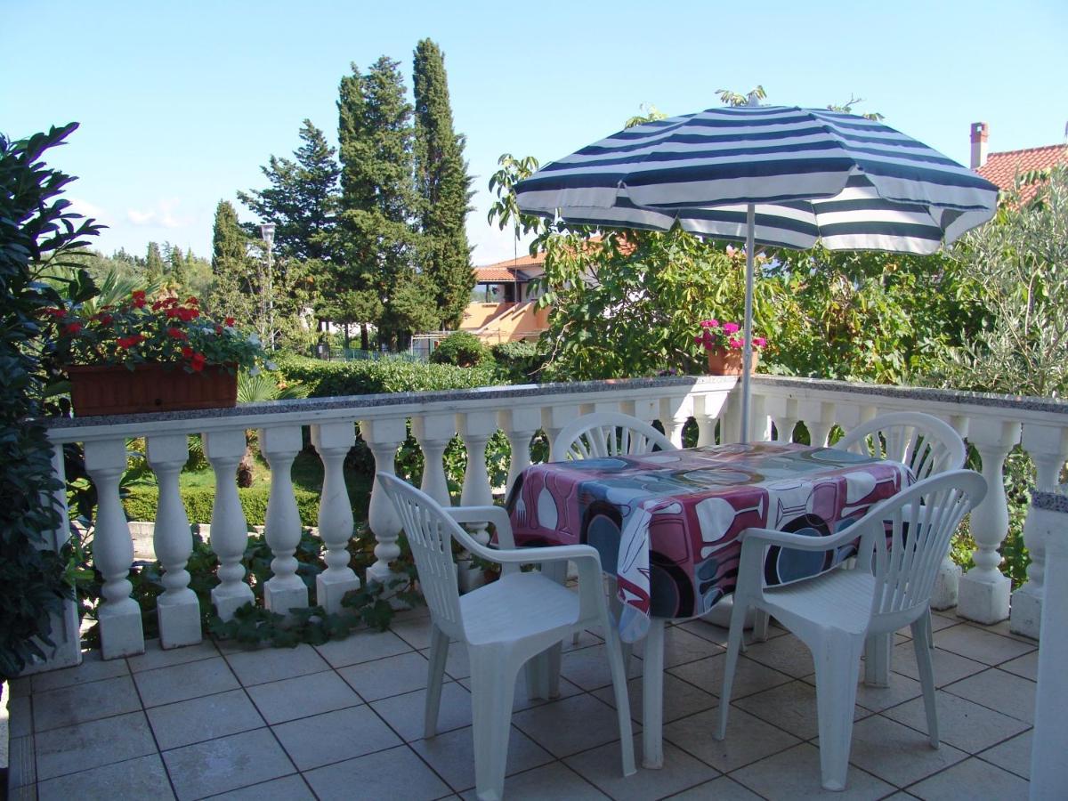 Apartments Bozica كرك المظهر الخارجي الصورة