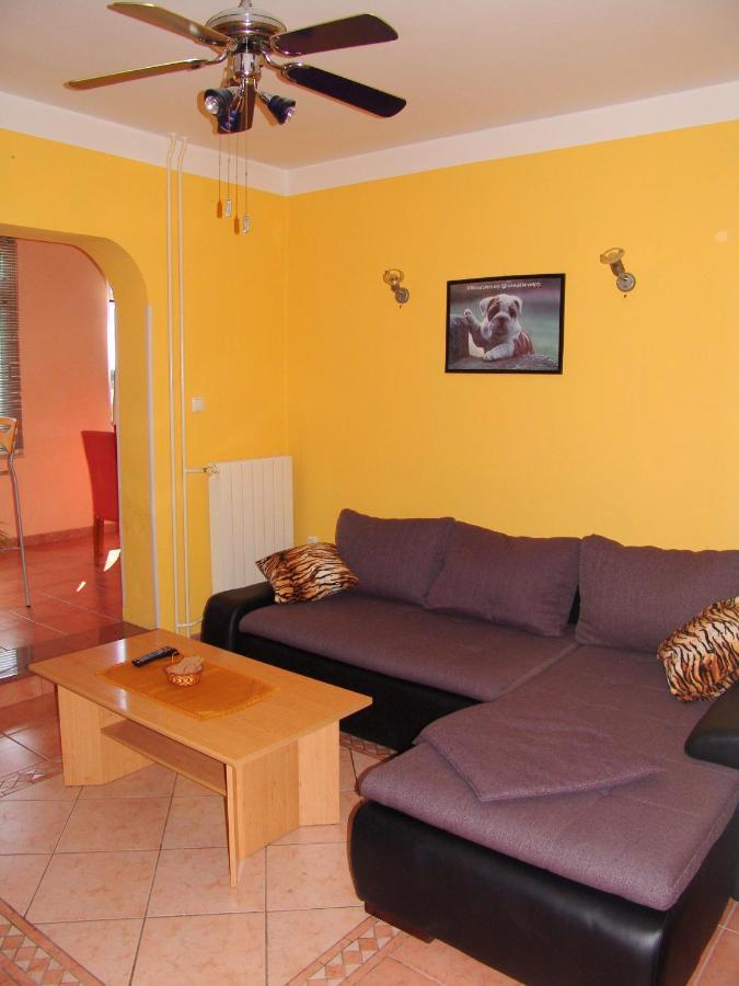 Apartments Bozica كرك المظهر الخارجي الصورة