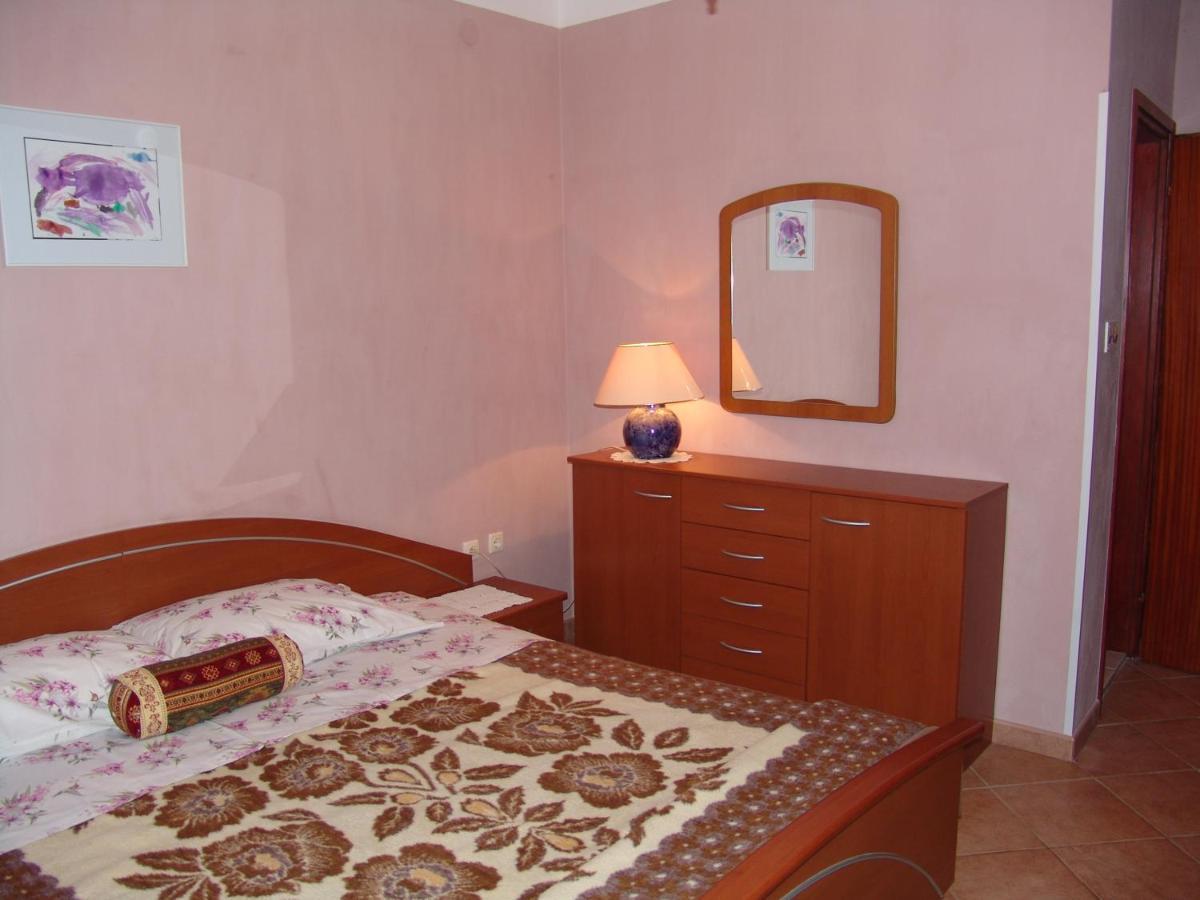 Apartments Bozica كرك المظهر الخارجي الصورة